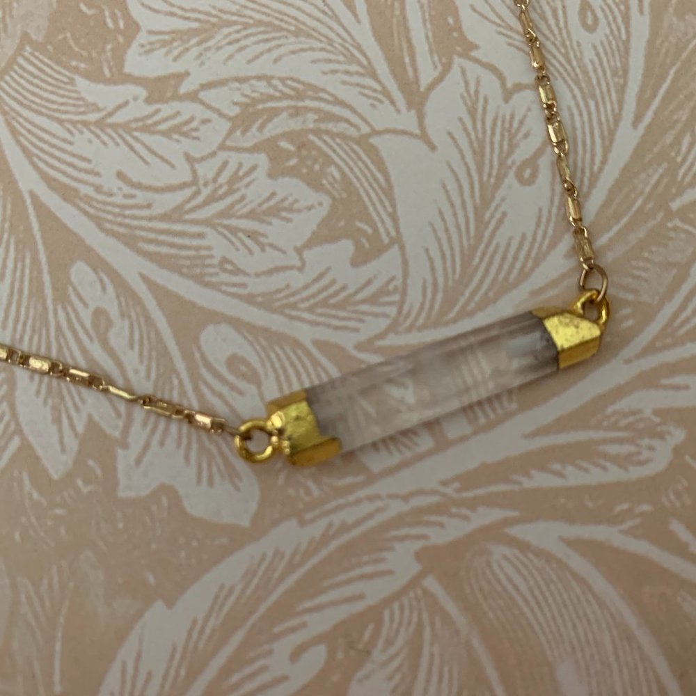 Bar Necklace - Picture 3 of 4
